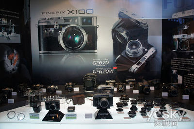 第十三屆上海國(guó)際攝影器材和數(shù)碼影像展揭幕，引領(lǐng)行業(yè)創(chuàng)新與交流